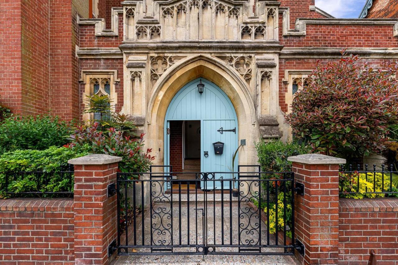 Grade 2 Listed Converted Church, Within 750Yrds To Southsea Beach Portsmouth Esterno foto