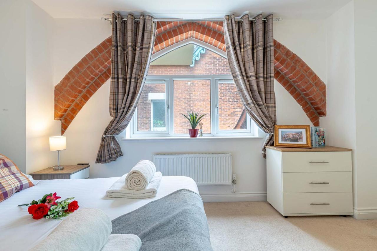 Grade 2 Listed Converted Church, Within 750Yrds To Southsea Beach Portsmouth Esterno foto