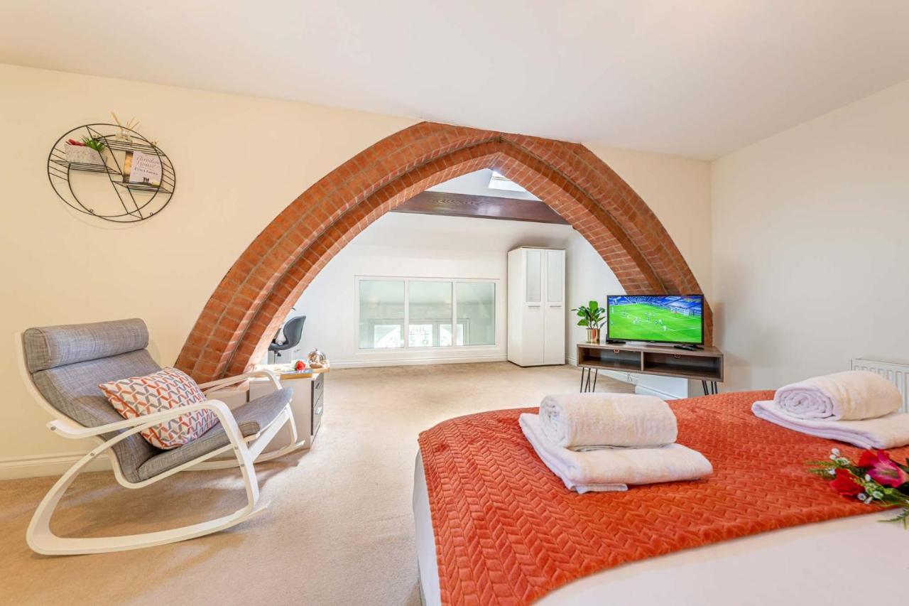 Grade 2 Listed Converted Church, Within 750Yrds To Southsea Beach Portsmouth Esterno foto